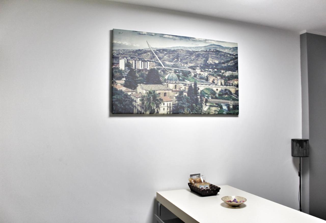 Cosenza Luxury Apartment 外观 照片